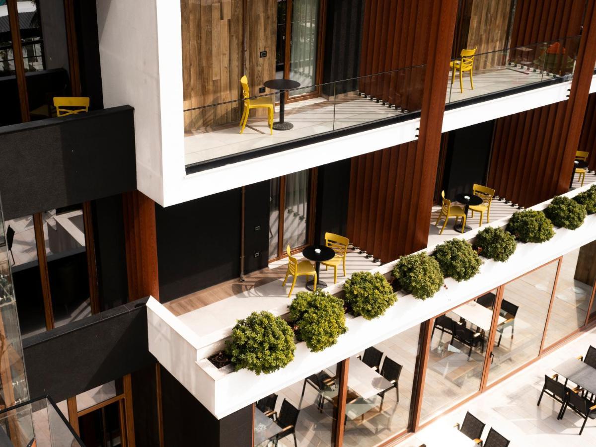 Hotel Select Hill